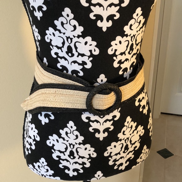 Adjustable round buckle, lightweight soft rattan look and feel belt - Picture 6 of 6